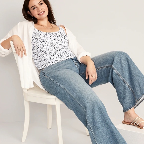 NWT OLD NAVY Strappy Rib-Knit Cropped Tank Top Color: White Floral XL - Picture 4 of 5